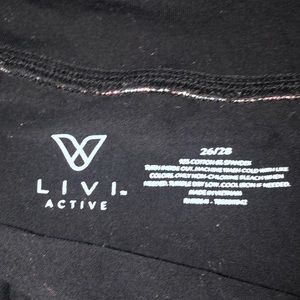 Livi active size 26/28 over the knee work out pants